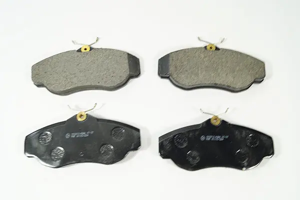 Land Rover Front Brake Pads Part # Sfp000210a. Fits Range Rover 1995 Se, Range Rover 1996-2002 1