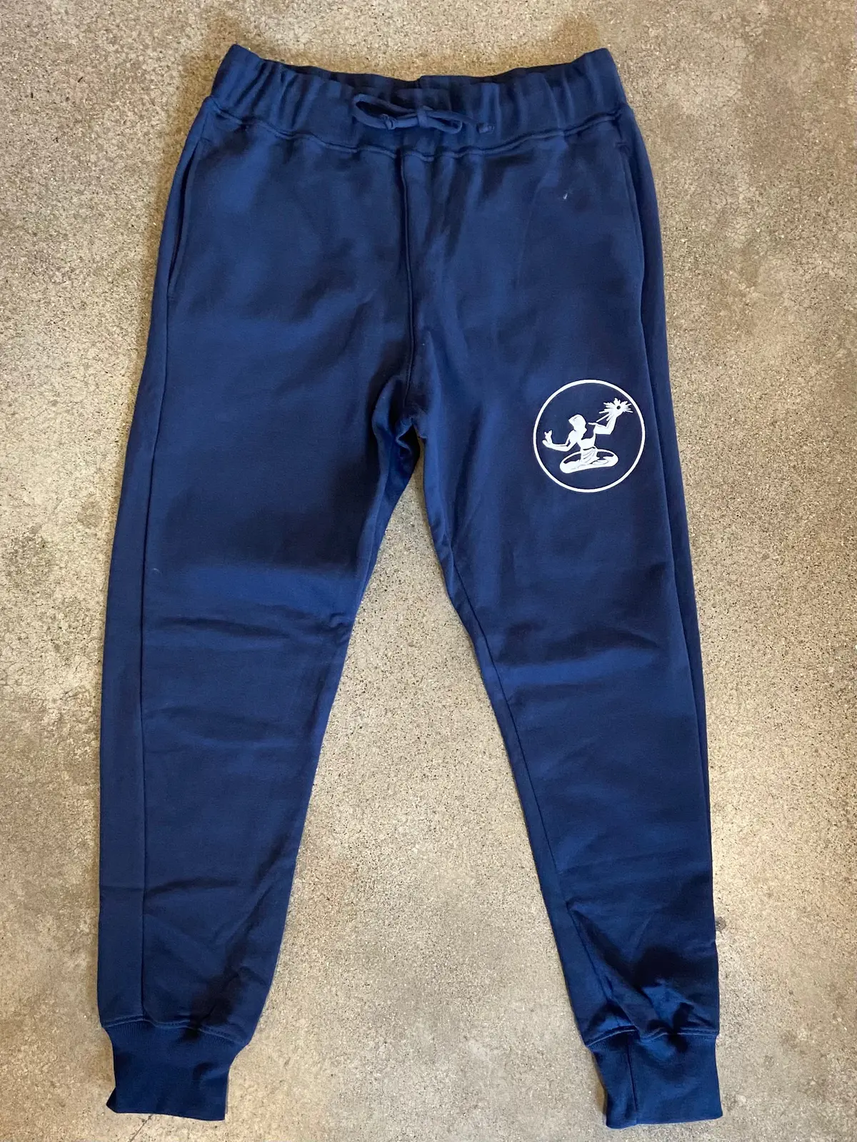 Spirit Of Detroit Fleece Pocket Sweatpants / White + Navy / Unisex 1