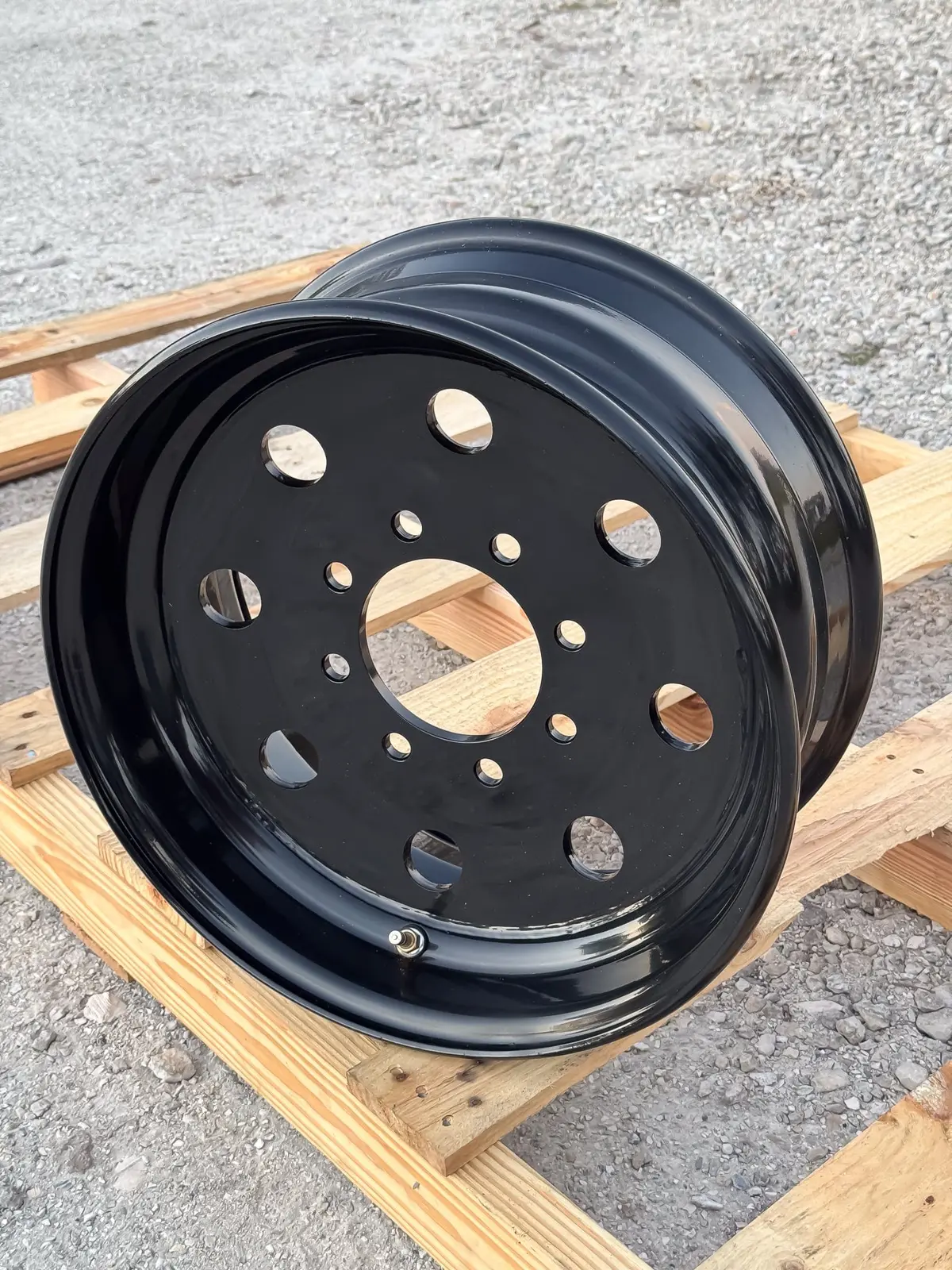 17.5X6.75 8-6.5 Black Modular Trailer Wheel 1