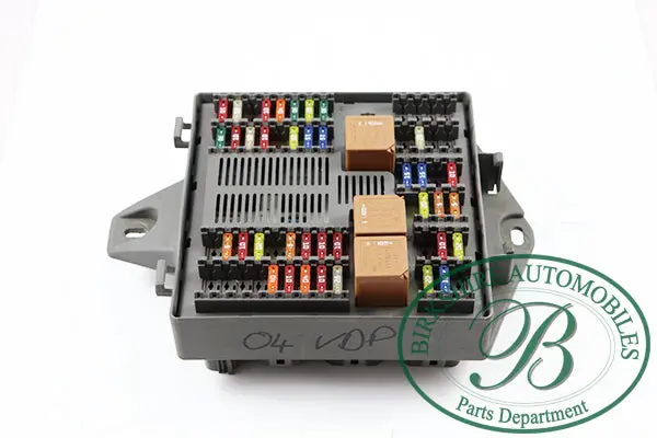 Jaguar Rear Fuse Box Assembly Part #2W9314n023-Bc. Fits Jaguar Vdp,Xj8 2004-2007 1