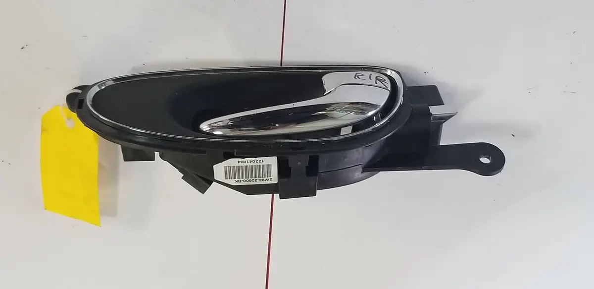 Used Jaguar Right Rear Interior Door Handle Assembly Part # C2c5107. Fits Jaguar Xj8,Xjr,Vanden Plas And Super V8 2004-2009 1