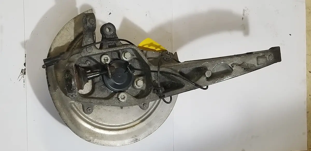 Used Front Axel Bearing Carrier For Jaguar Part # C2c25789. Fits Jaguar Xj8 2004-2005,Jaguar S Type 2003-2005 1