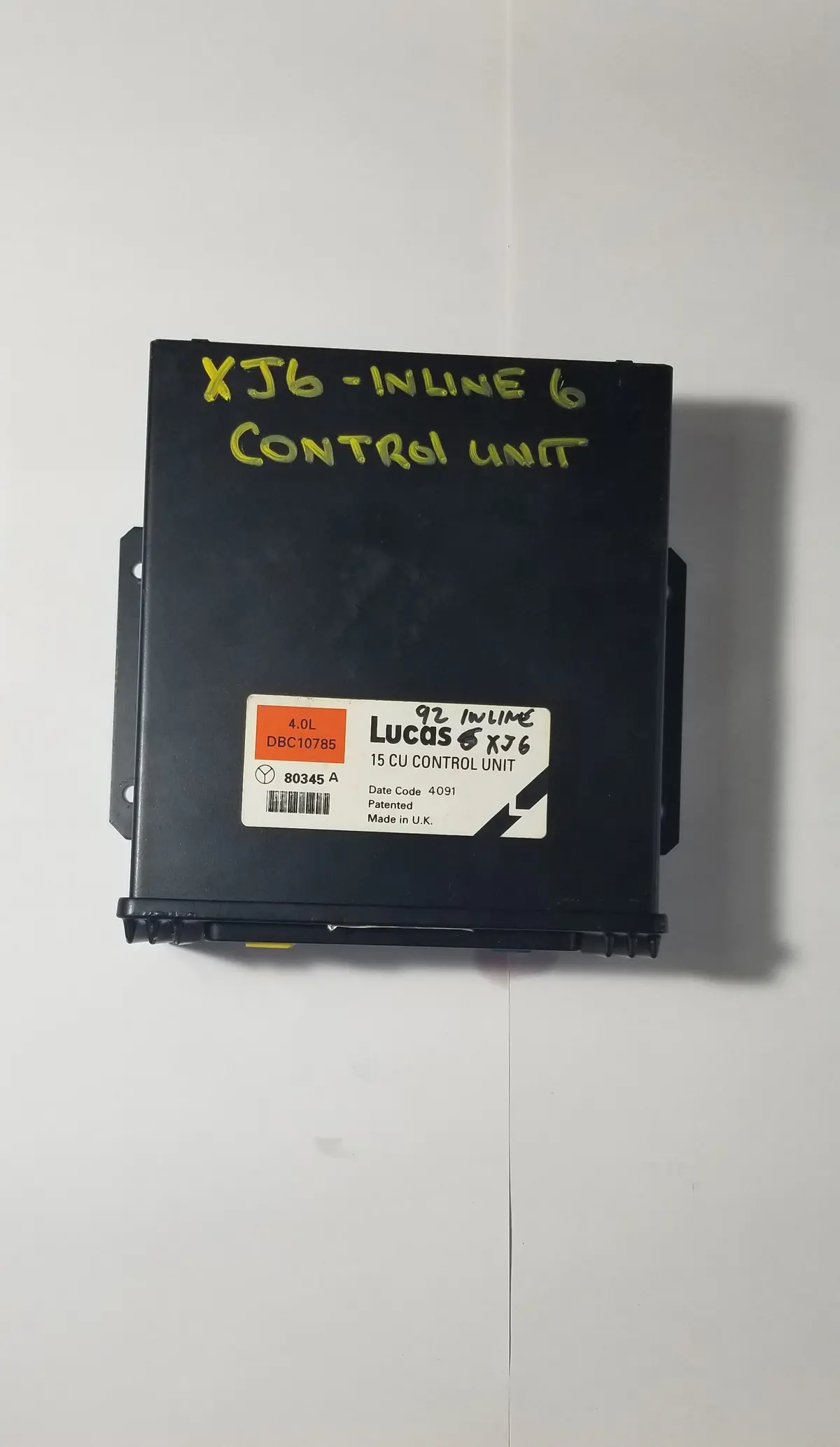 Used Engine Control Unit For Jaguar Part # Dbc10785. Fits Jaguar With 4.0L, Xj6 1992. 1