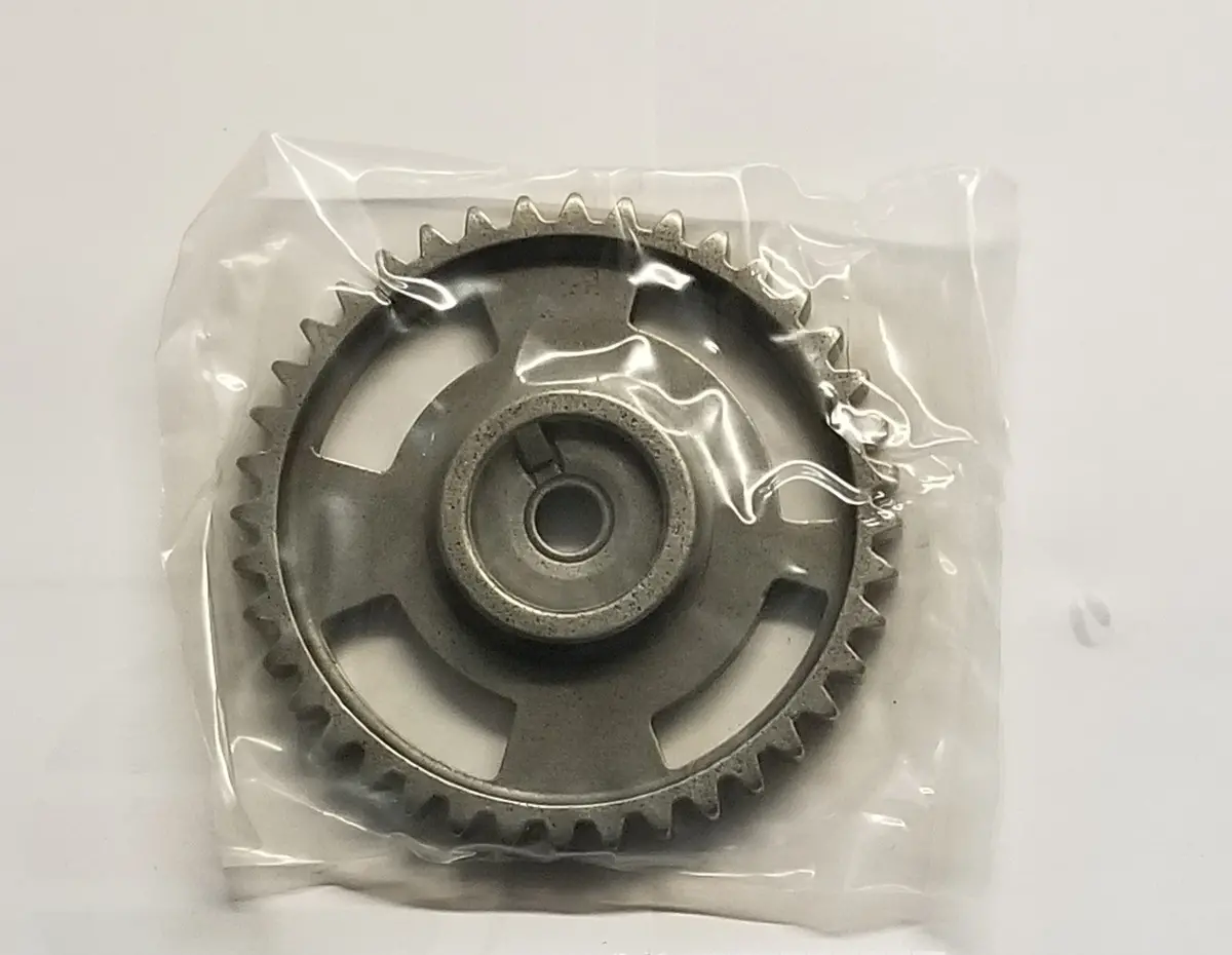 New Camshaft Sprocket For Land Rover Part # Err 5086. Fits Land Rover Defender 1997, Land Rover Discovery 1996-1998, Range Rover 1995-1998 1