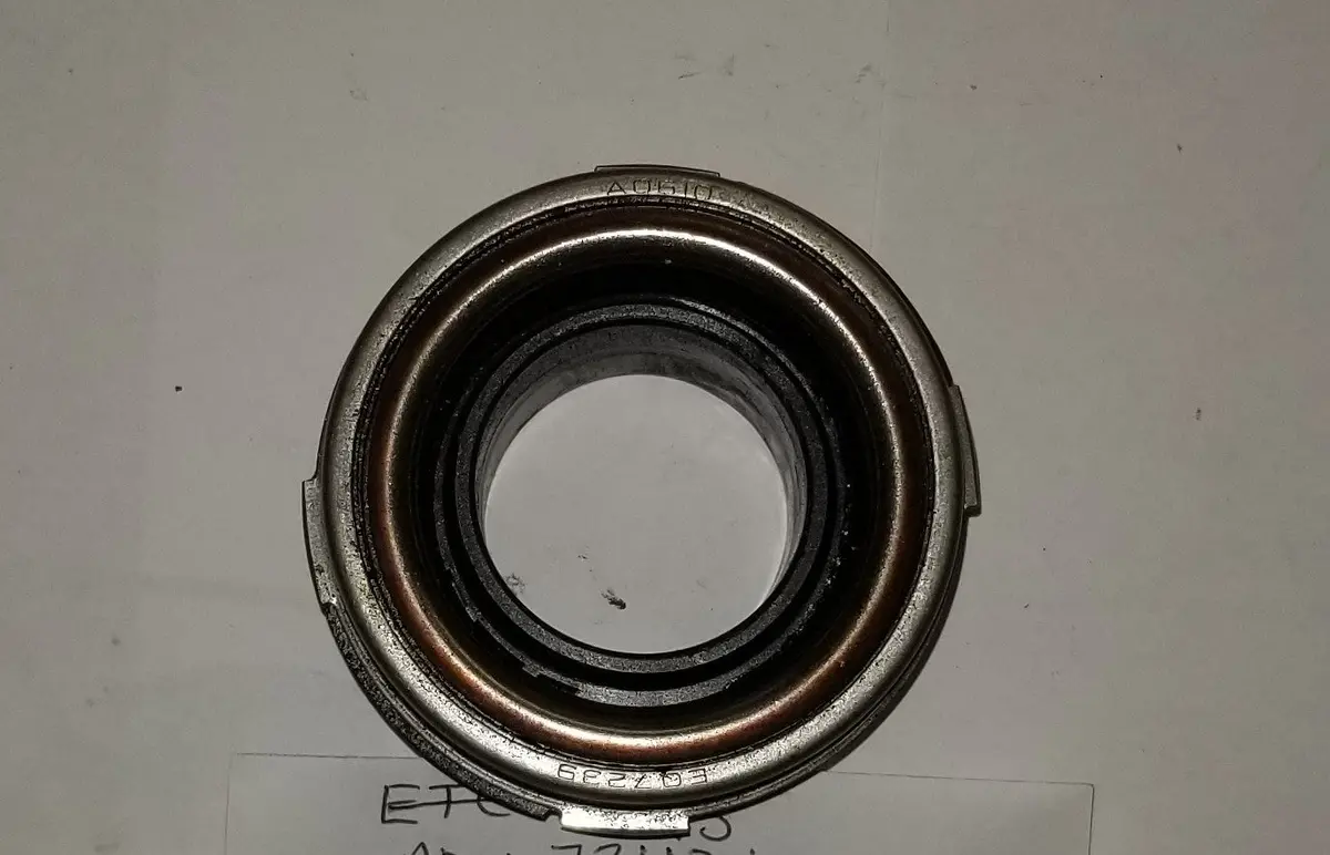 New Clutch Release Bearing For Land Rover Part #Ftc 5200. Fits Land Rover Defender 1993-1995, Land Rover Discovery 1994-1997. 2