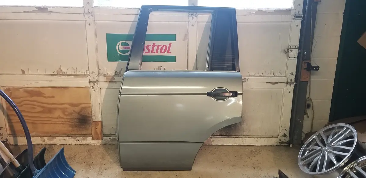Used Left Rear Door For Land Rover. Fits Range Rover 2003-2005 1