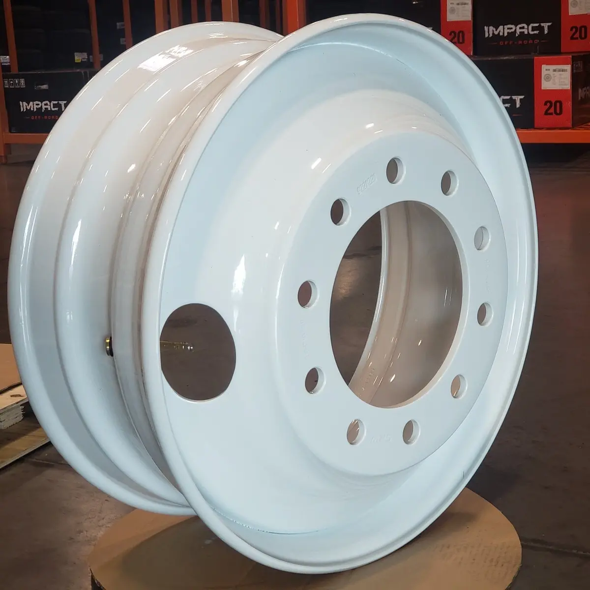 24.5X8.25 10-Hole White Steel Wheel 1