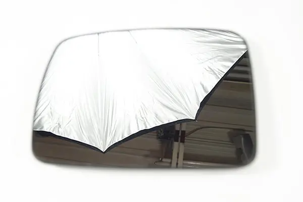 Land Rover Door Glass Mirror Right Side With Power Fold Part # Crd100660. Fits Land Rover 1999-2004 1