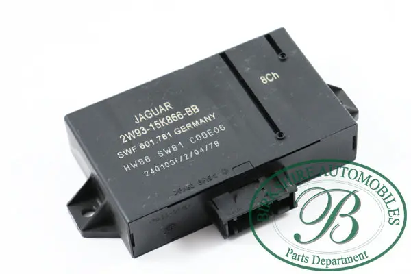 Jaguar Parking Aid Control Module # Xr826791. Fits Jaguar Xj, Xj8, Xjr 1