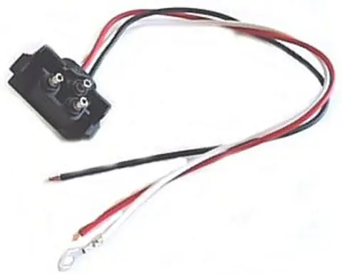 Tail Light Right Angle 3-Pole Plug # Wl-70012-3 1