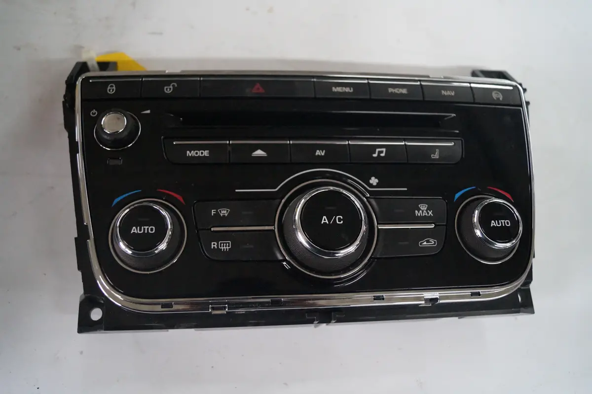 Used Jaguar Front Temperature Control Panel Part #C2d32177. Fits Jaguar Xj Series 2014-2015 1