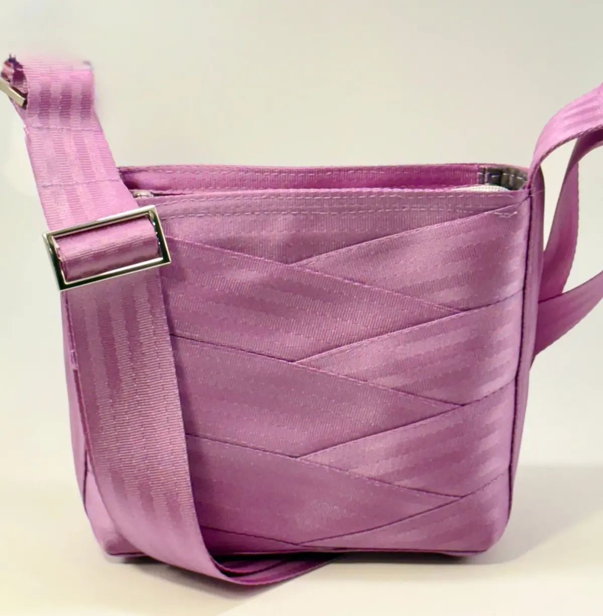 Pure Detroit Official - Medium City Slinger Tote Seatbelt Bag - Lilac Pre Order 1