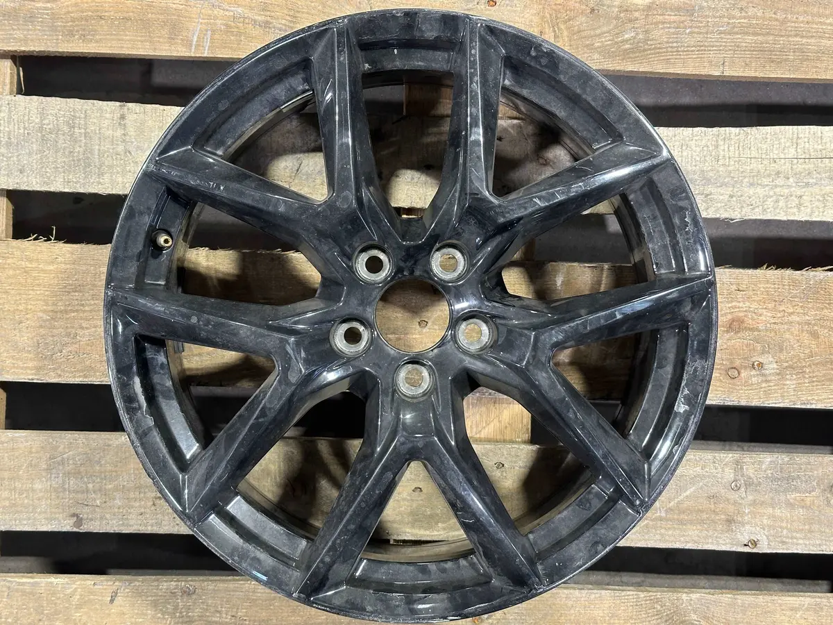 18" Volvo Aluminiumfälg Original 5-Y-Spoke Black - 31423851 1