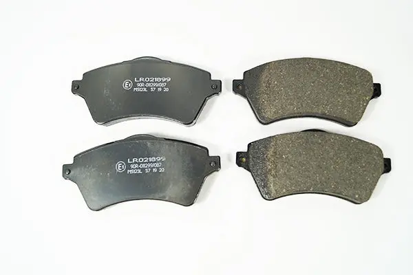Land Rover Brake Pads Front. Part # Lr021899. Fits Land Rover Freelander 2002-2005 1