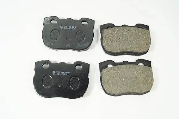 Land Rover Front Brake Pad Set Part # Stc9191a. Fits Land Rover Discovery 1994-1998, Land Rover Discovery 1999 Sd 1