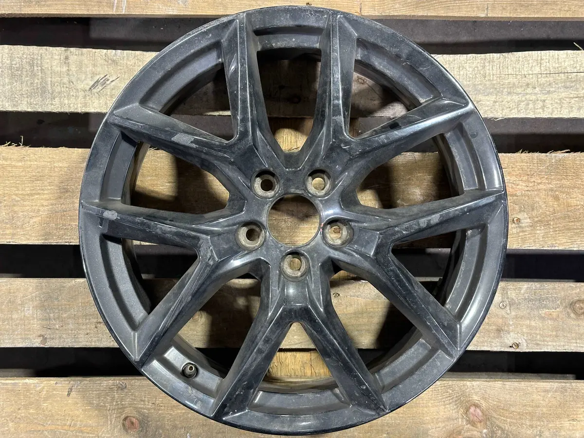 18" Volvo Aluminiumfälg Original 5-Y-Spoke Black - 31423851 1