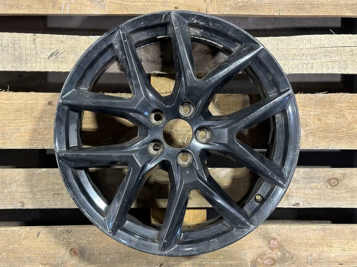 18" Volvo Aluminiumfälg Original 5-Y-Spoke Black - 31423851 1