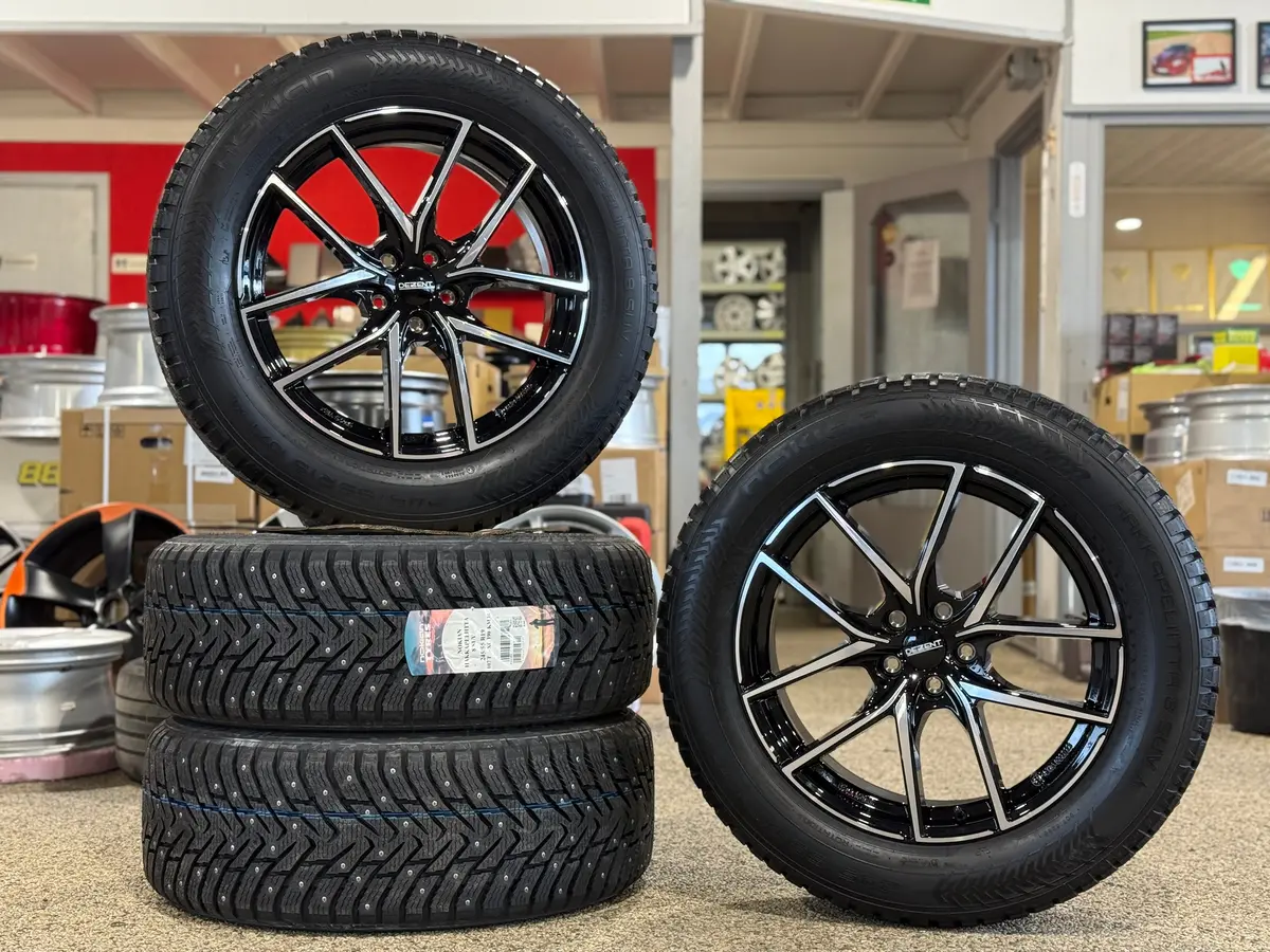 Dezent To Dark 19X8" 5X108 Et42 Cb 63,4 Nokian Hakkapelitta 8 Suv 245/55R19 107T Xl 1