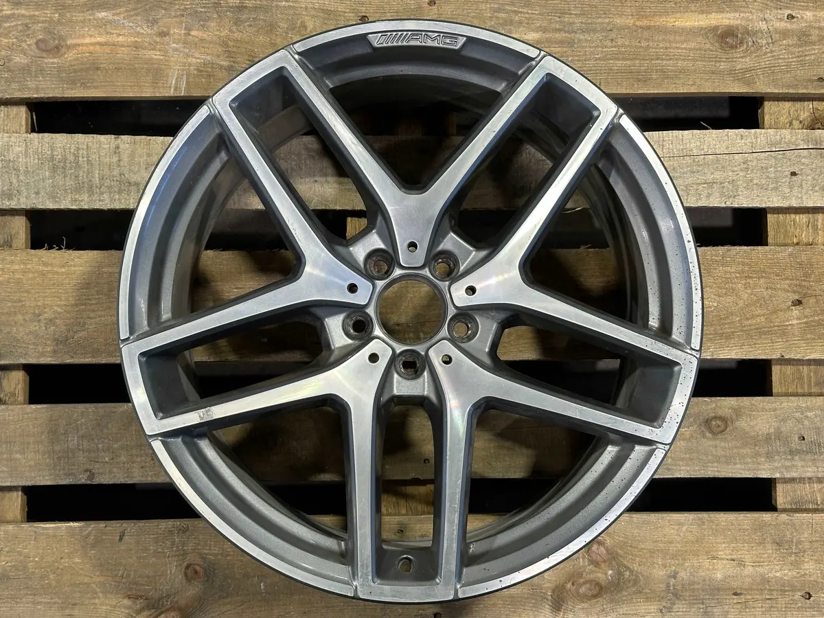 21” Mercedes Benz Aluminiumfälg Original Gle Amg - A2924011600 1