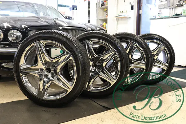 Jaguar Tire And Rim Package. 255/40/19 On 5 Spoke Rim With Tpms Sensors. Fits 2004-2009 Jaguar Super V8, 2009-2012 Jaguar Xf 1