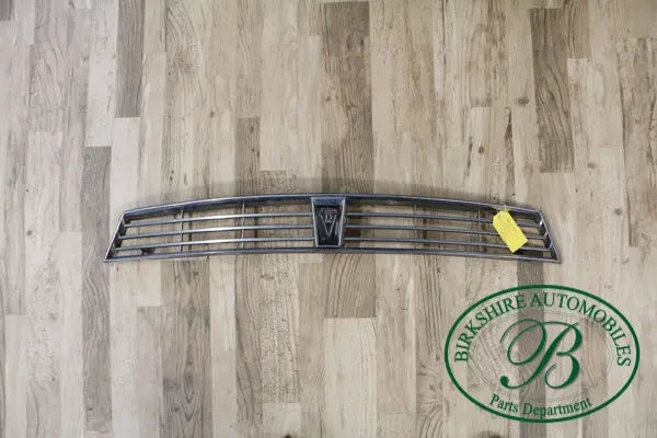 Jaguar Xjs V12 Front Grille Assembly. Fits 1990-1996 Jaguar Xjs With V12 1