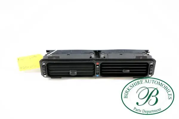 Jaguar Center Vents Part# Gna 6770. Fits Jaguar 1994 Xj/Xjr 1