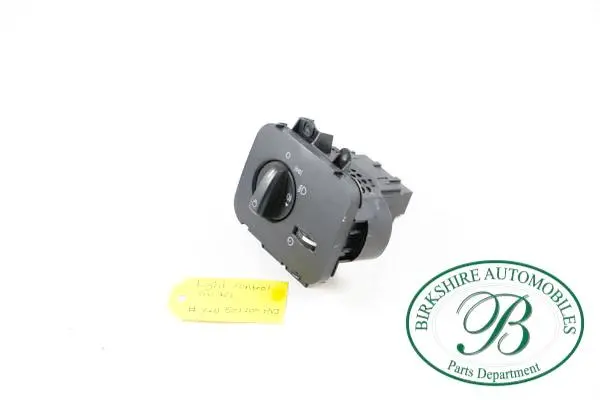 Land Rover Headlight Switch W/ Fog Light Part #Yud501480pvj Fits 05-09 Lr3 (Discovery 3), 06-09 Range Rover Sport 1