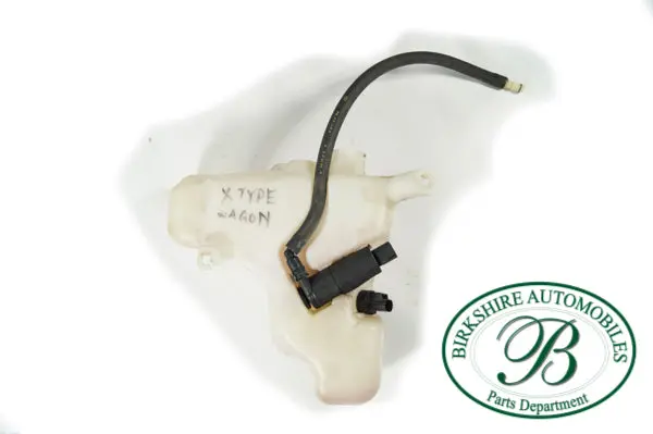 Jaguar Window Washer Fluid Reservoir Part #C2s40861 Fits 05-08 X-Type 1