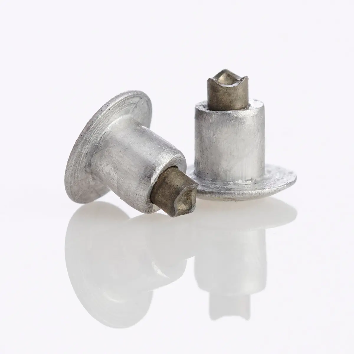 Crown Tip Studs - For Bike Tires 1