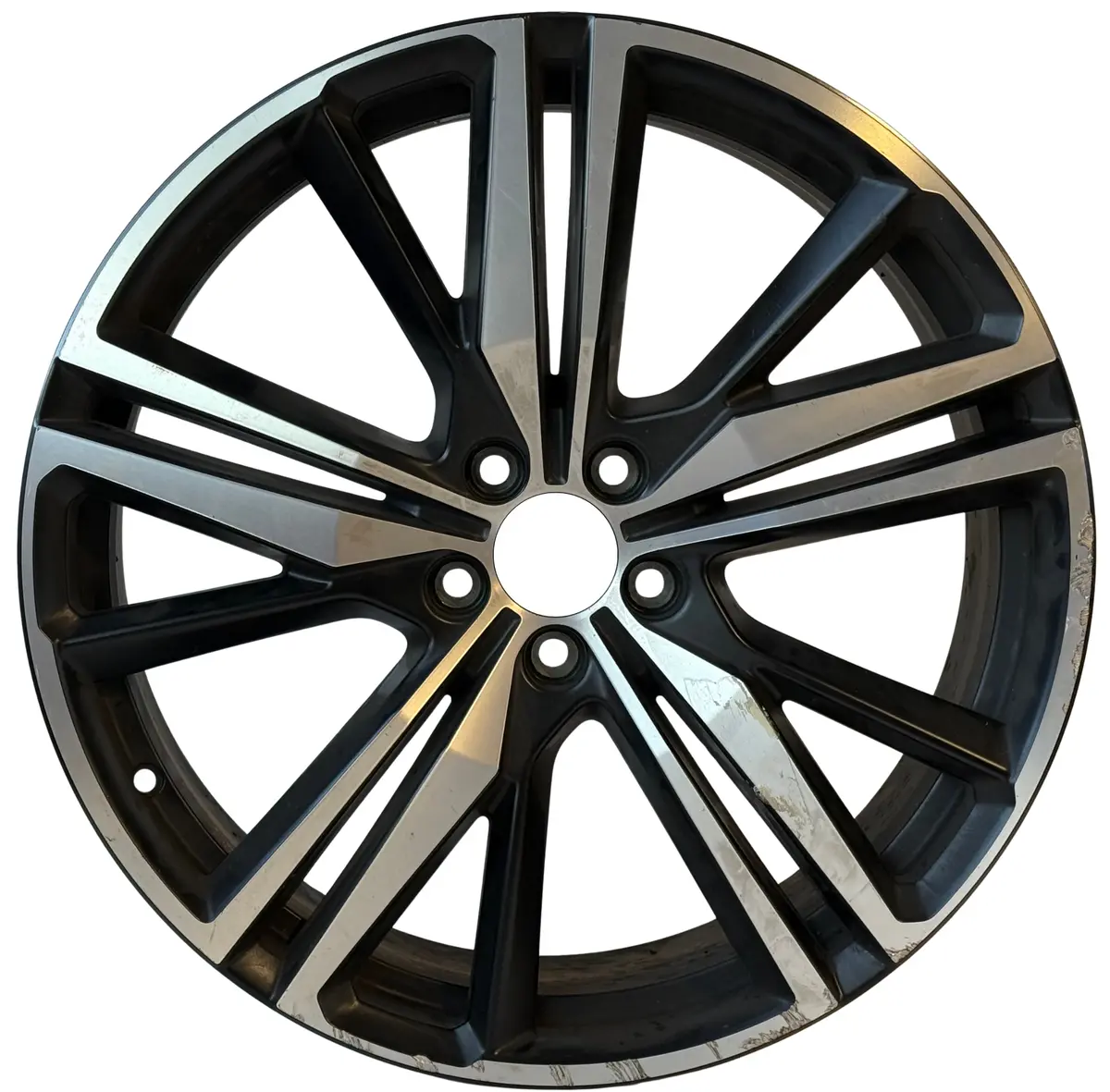 Volvo Original 20" 5-Triple Spoke Matt Black Diamond Cut 32143051 1
