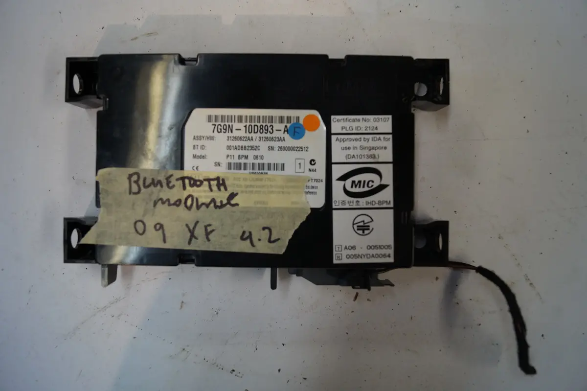 Used Blue Tooth Module For Jaguar Part # C2z11365. Fits Jaguar Xf 2009-2015 1