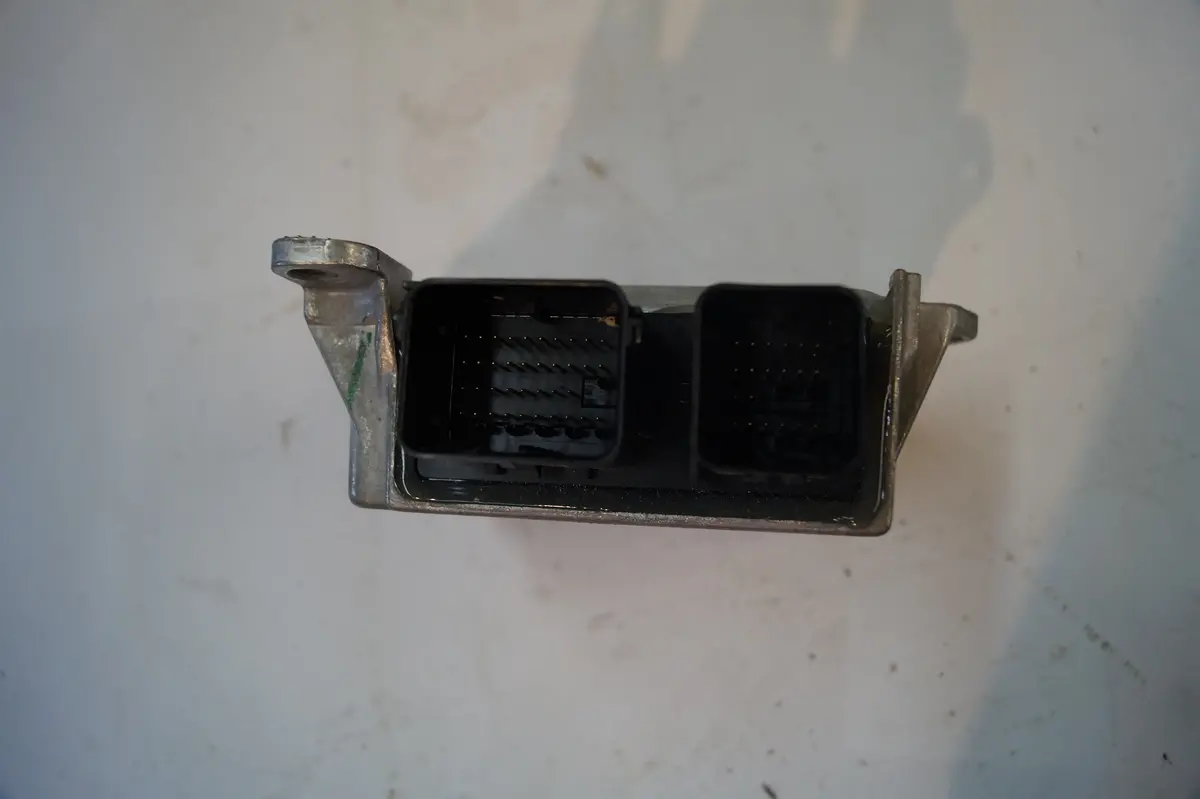 Used Jaguar Xf Air Bag Module Part # C2z9457. Fits Jaguar Xf 2009 2