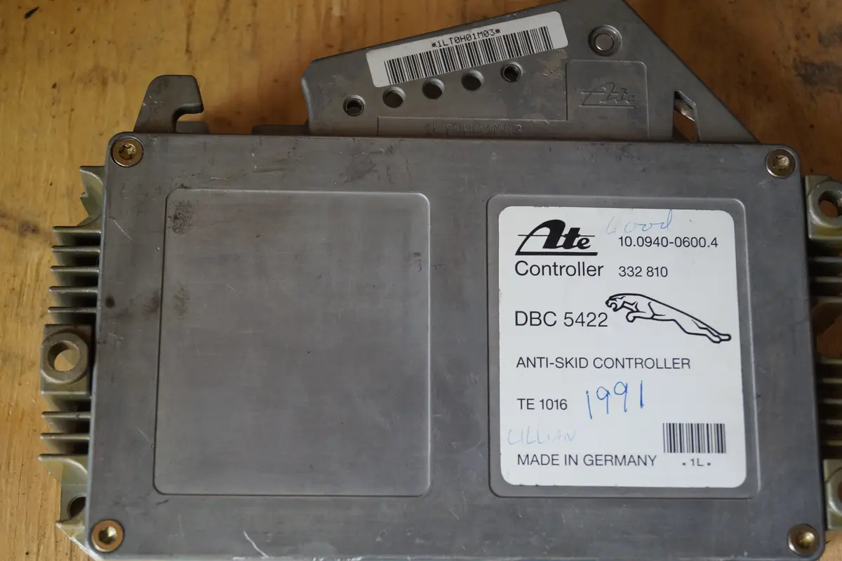 Used Anti Skid Module For Jaguar Part # Dbc5422. Fits Jaguar Vdp,Xj6 And Xjs 1991-1993 1