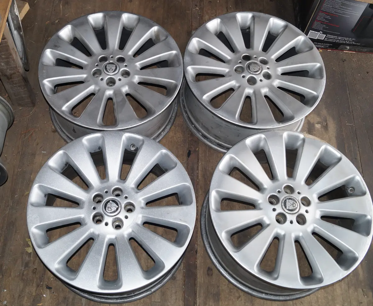 Used Jaguar 19 Inch Xf Rims 1