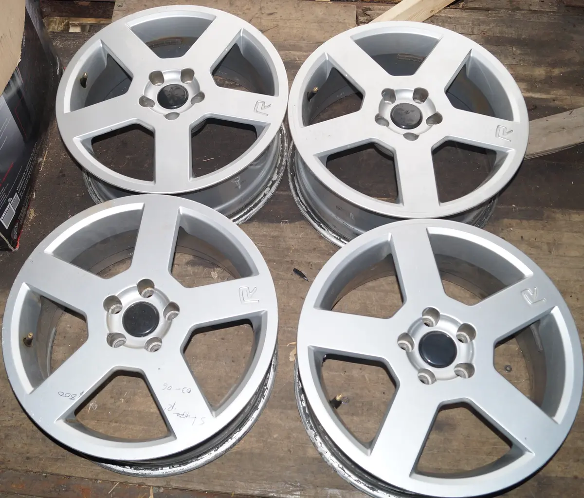 Used 2002-2007 Jaguar S Type R 17" Rims 1