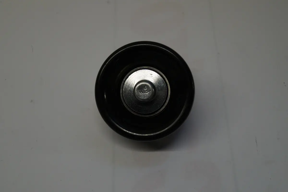 New Accessory Belt Idler Pulley For Jaguar Part # C2c22758. Fits Jaguar S Type,Jaguar Xk ,Xk8,Xkr,Jaguar Xf,Jaguar Vanden Plas,Super V8, 1