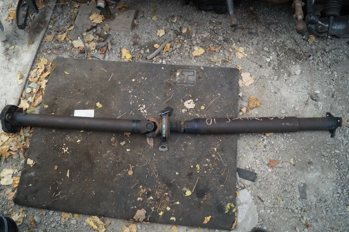 Used Jaguar Drive Shaft Part # Xr857526. Fits Jaguar S Type 2000-2002 1