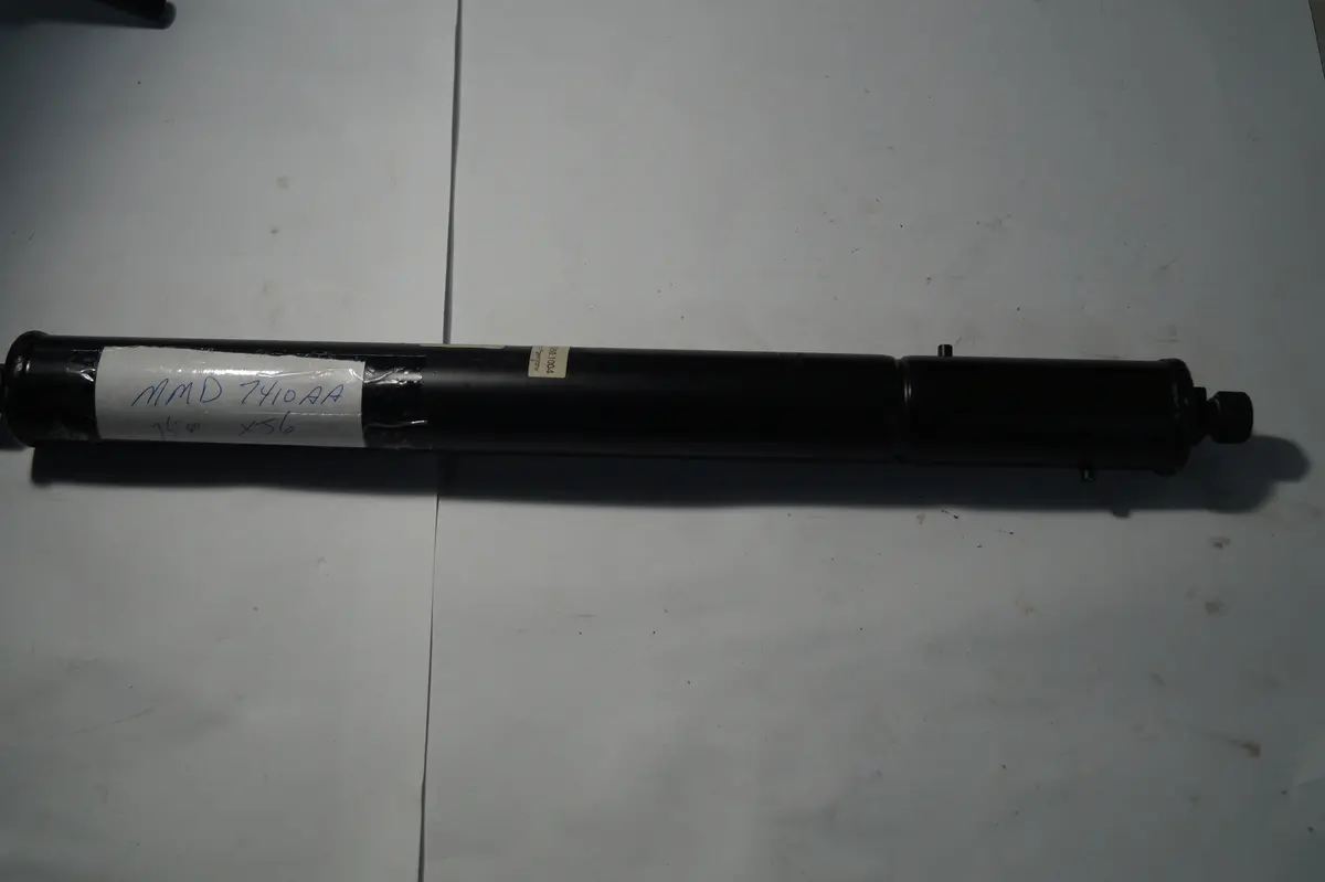 Used Jaguar A/C Receiver Drier Part #Mmd7410aa. Fits Jaguar Xj12,Vdp,Xjs,Xj6 1993-1997 1