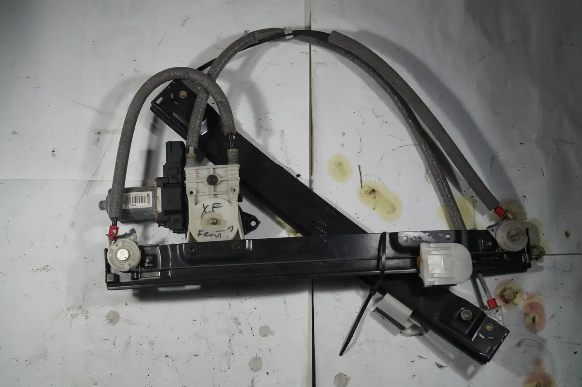 Used Front Window Regulator And Motor For Jaguar Part #C2z31201/C2z31200. Fits Jaguar Xf 2009-2015. 1