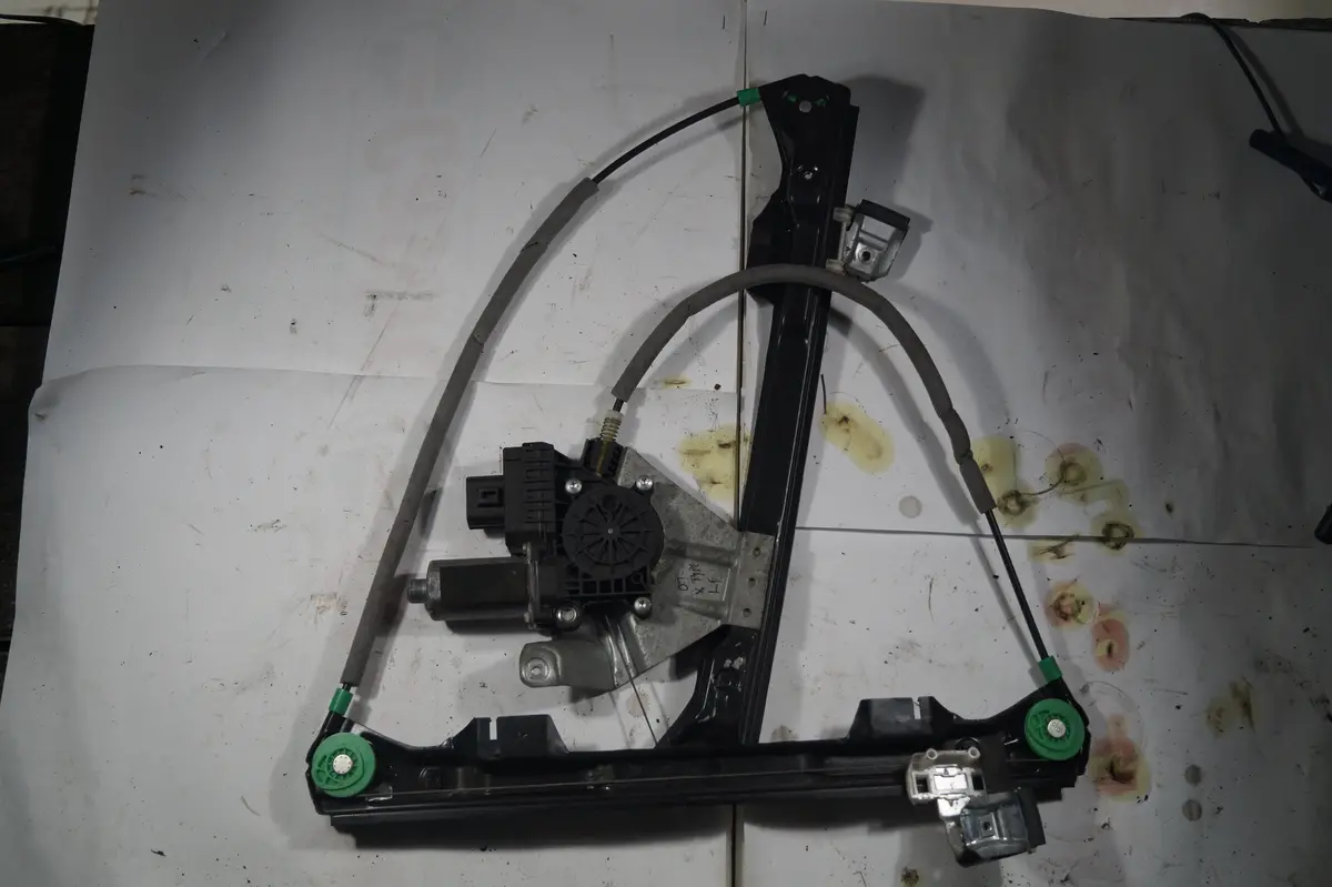 Used Drivers Front Door Window Regulator Assembly Part #C2s51554.  Fits Jaguar X Type 2002-2008. 1