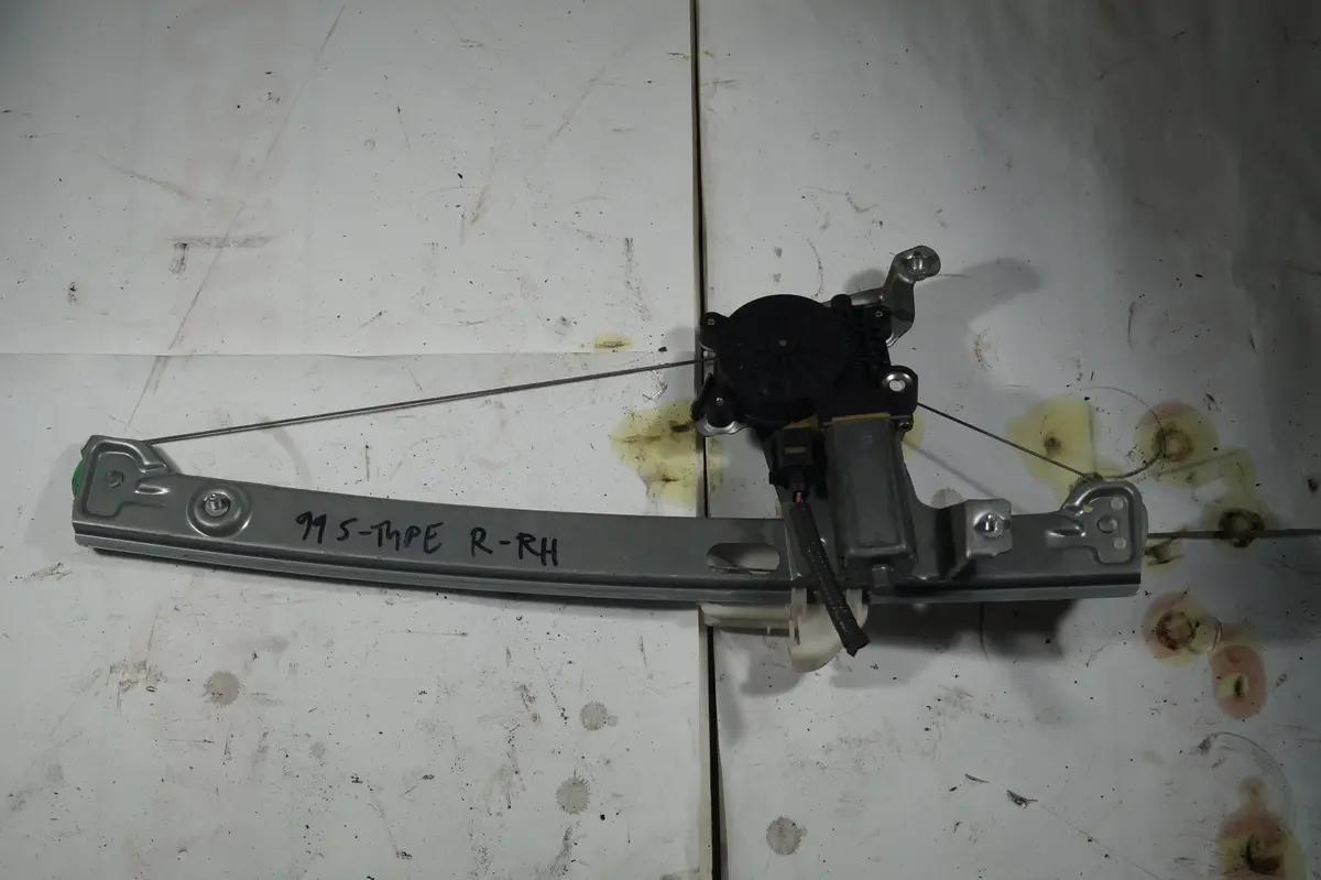 Used Right Rear Window Lift Regulator And Motor Part # Xr848084. Fits Jaguar S Type 2000-2002 1
