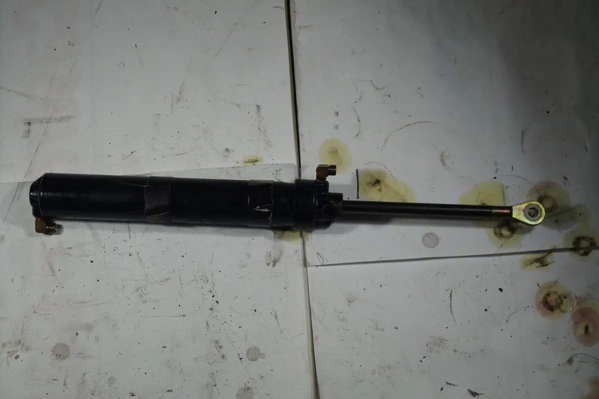 Used Convertible Top Hydraulic Ram Cylinder For Jaguar Part#Bcc2829. Fits Jaguar 1989-1996 Xjs Convertible 1