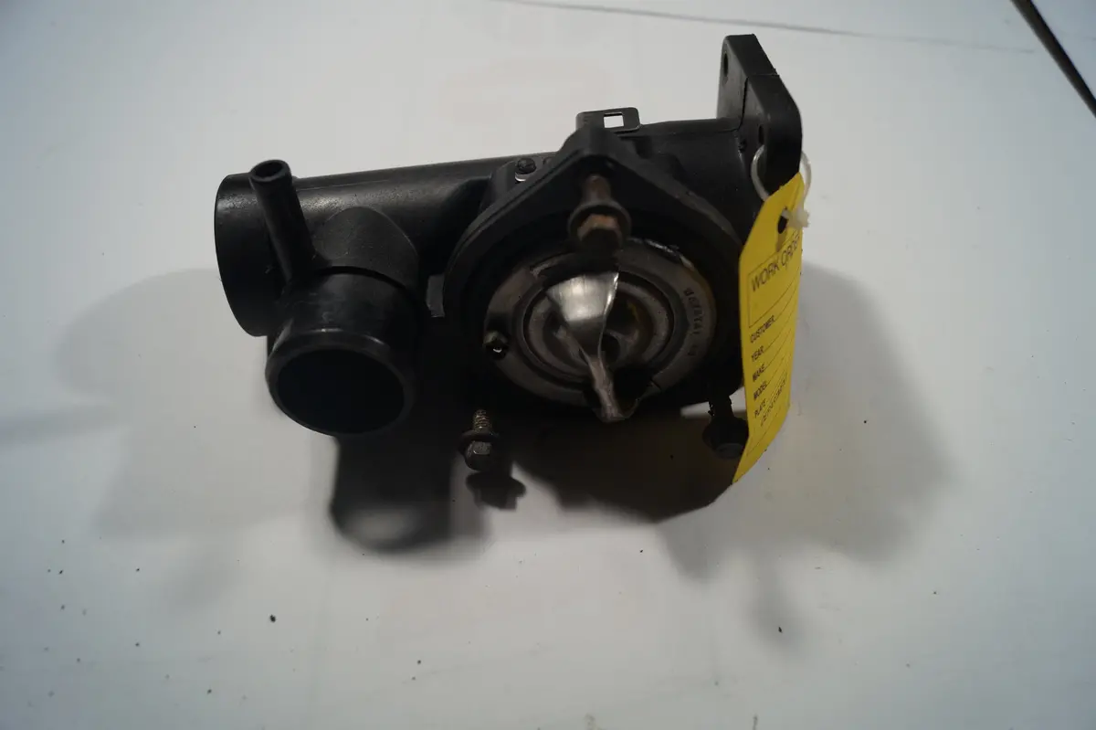 Used Jaguar Engine Coolant Thermostat Housing Part #Aj82217.Fits Jaguar Xk8,Xj8,Xjr 1998-2003 1