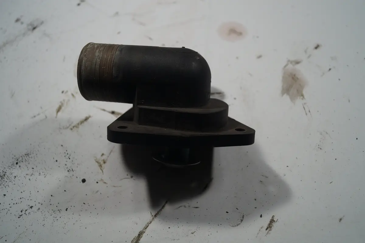 Used Jaguar Thermostat Housing Part #Aj89469. Fits Jaguar S Type 2007-2008,Jaguar Vdp And Super V8,Xj8 2006-2009, Jaguar Xf 2009 1