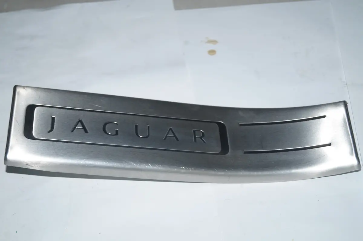 Used Jaguar Left Rear Sill Scuff Plate Part # C2d6153. Fits Jaguar Xj 2011-2015 1