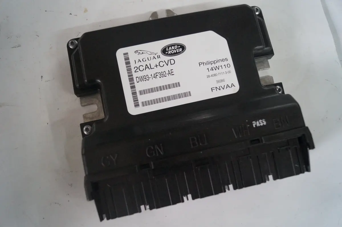 Used Jaguar Adaptive Damping / Body Control Module Part #C2d27746. Fits Jaguar Xj Series 2014-2015. 1