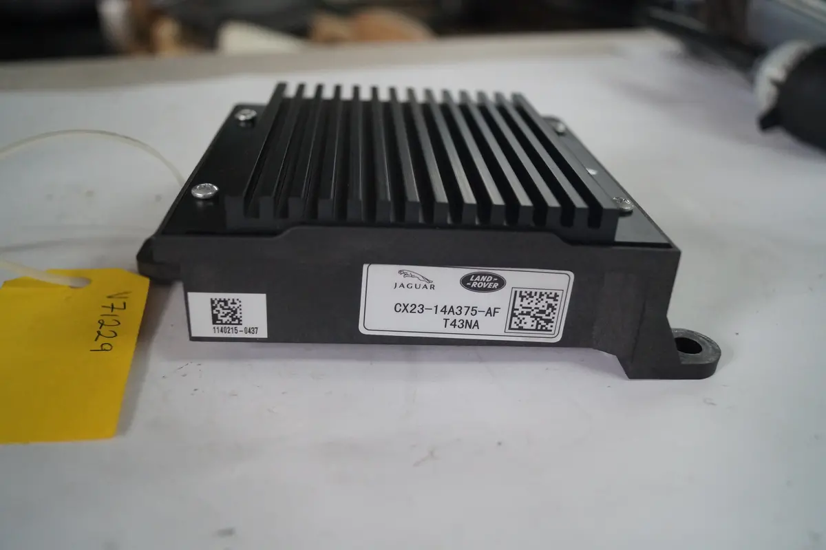 Used Jaguar Battery Converter Module Part #Cx23-14A375-Af. Fits Jaguar Xj 2013-2015, Jaguar F Type 2014-2015. 1