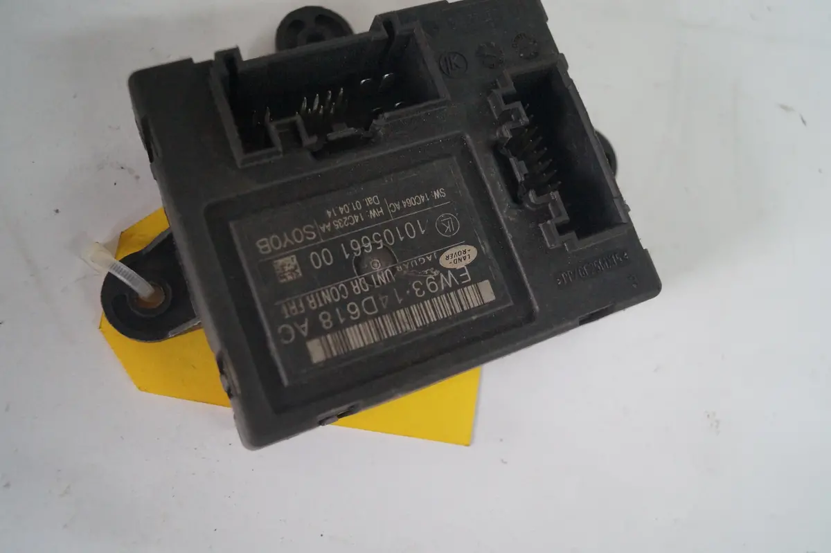Used Jaguar Door Lock Control Module Part #C2d28470. Fits Jaguar Xj 2014-2015 1