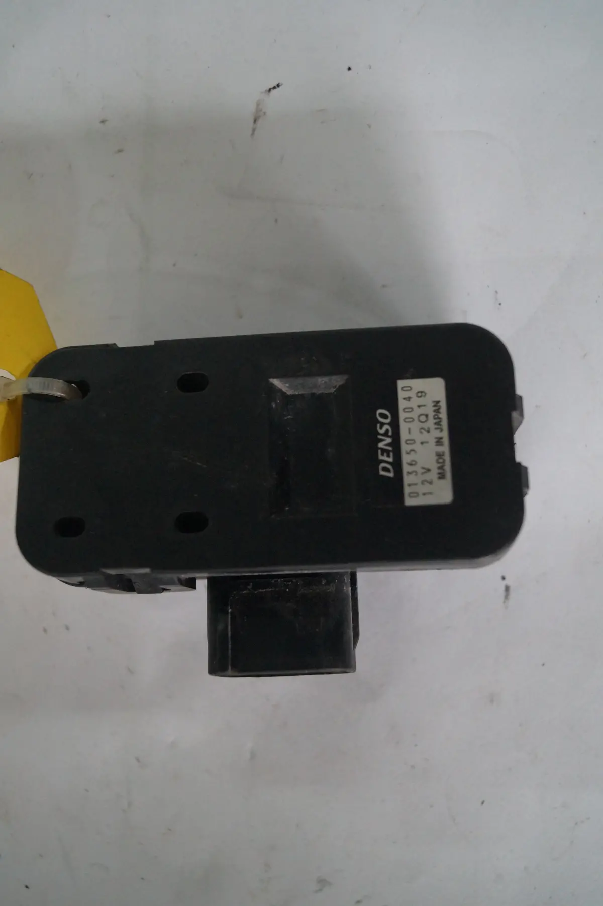 Used Jaguar Smog Air Quality Sensor Part #013650-0040 1