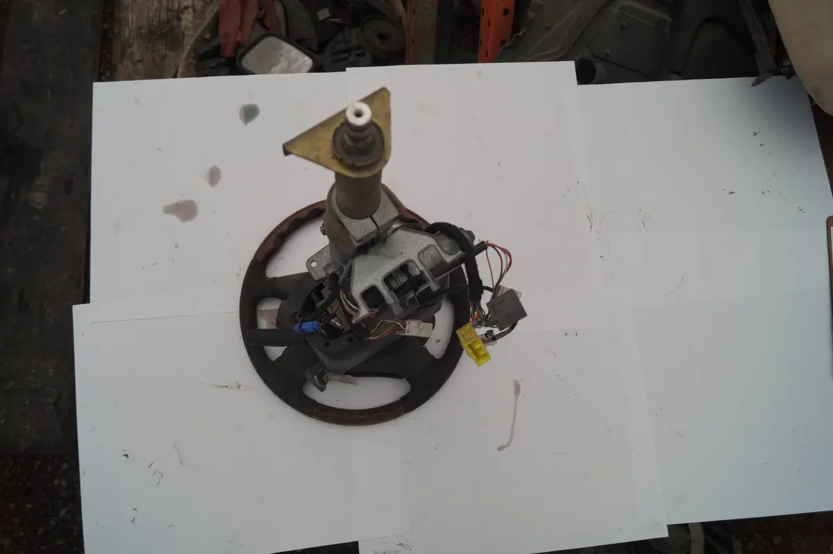 Used Jaguar Steering Column Part #Hja9261af. Fits Jaguar Xj8,Xjr,Xk8,Xkr 1998-2003 1